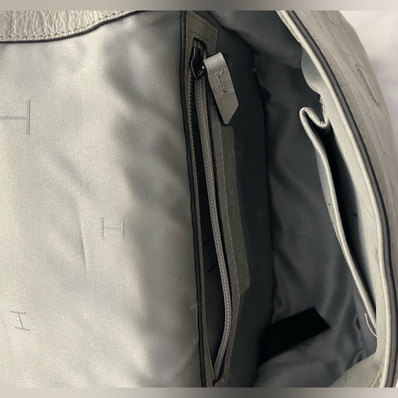 H by Halston Gray Leather Purse - Picture 4 of 7